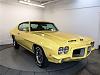 Click image for larger version

Name:	72 gto yellow2.jpg
Views:	319
Size:	32.1 KB
ID:	559418